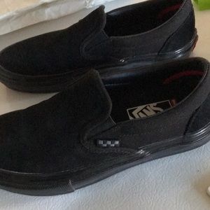 Black Vans. Women’s